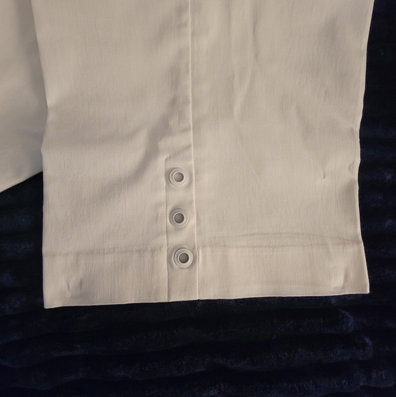 NWT Chico's So Slimming Brigitte Grommet Wide Leg Crop - Size 2.5R - Alabaster - Picture 3 of 5